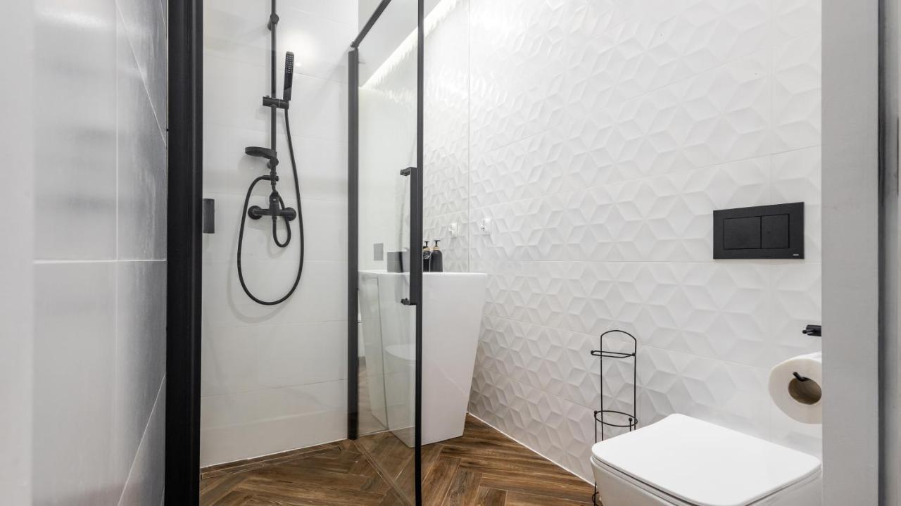 Zamoyskiego Jacuzzi Apartment Krakov Exteriér fotografie