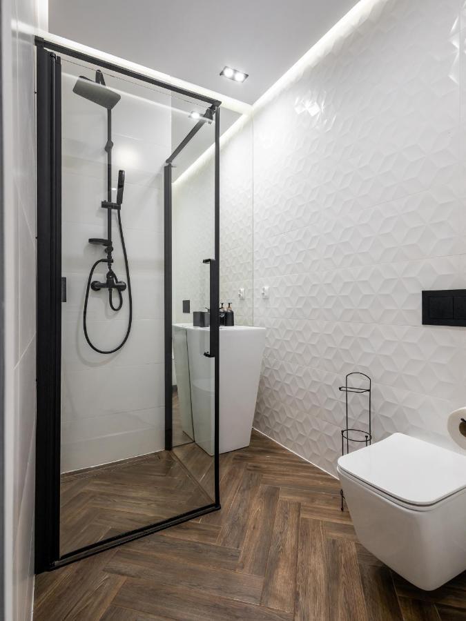 Zamoyskiego Jacuzzi Apartment Krakov Exteriér fotografie